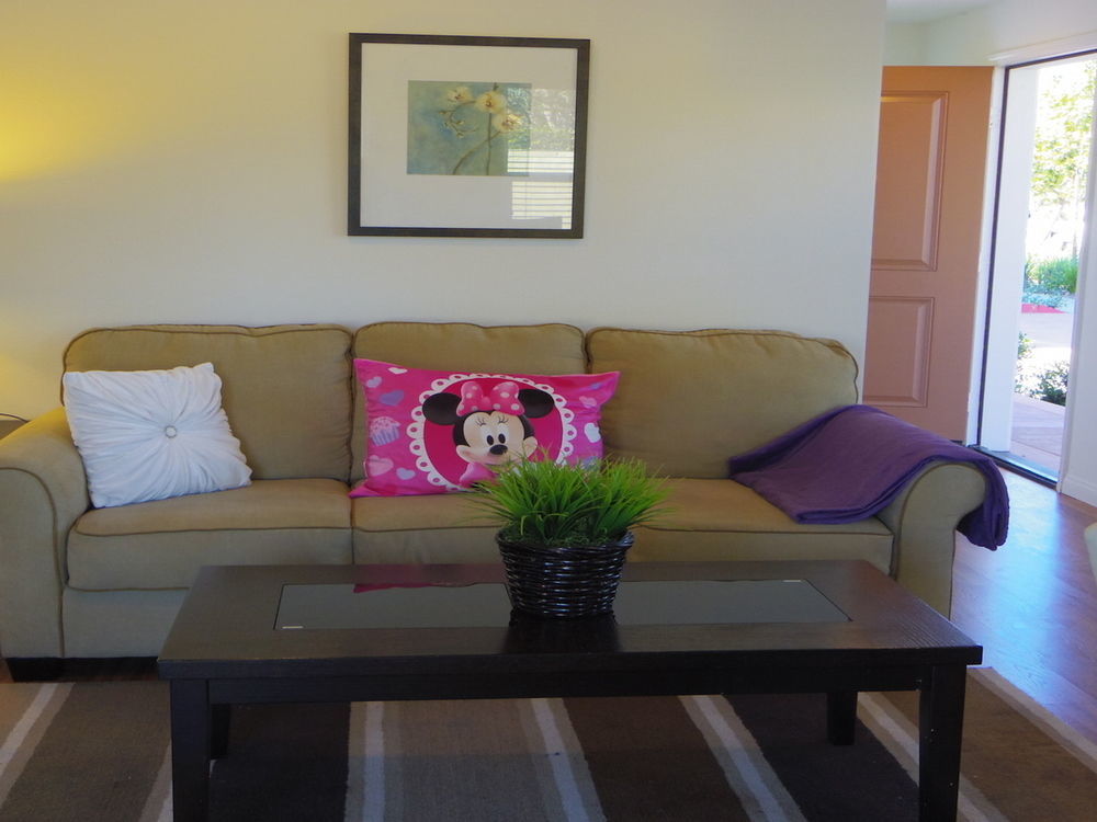 3 Bedroom House Area 3* Anaheim