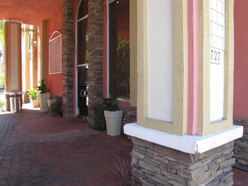 Express - West Hotel Anaheim