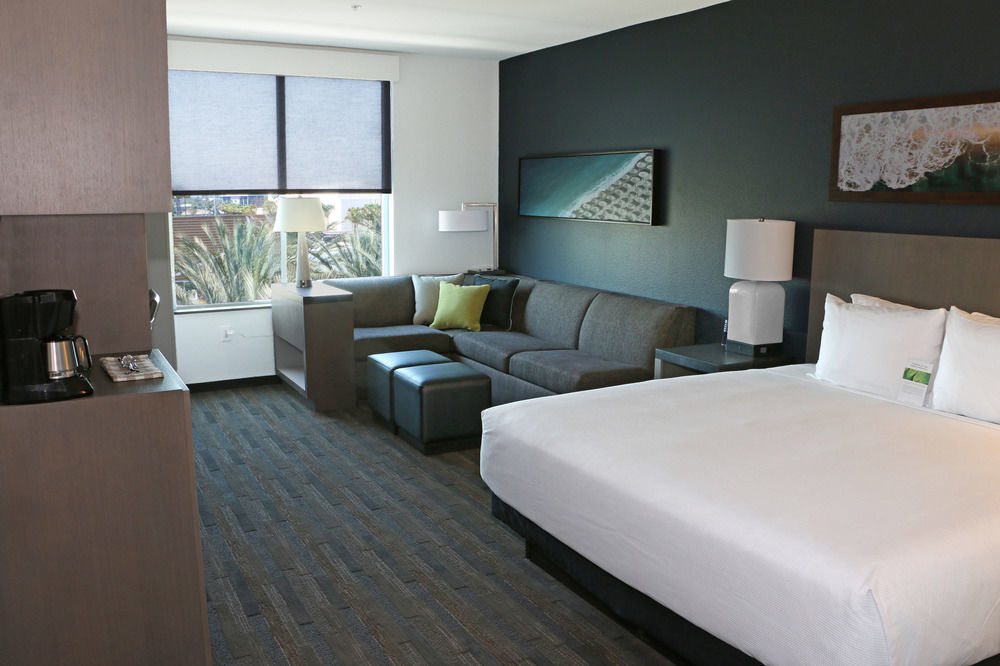 Hyatt House At Resort/convention Center Hotel 3*