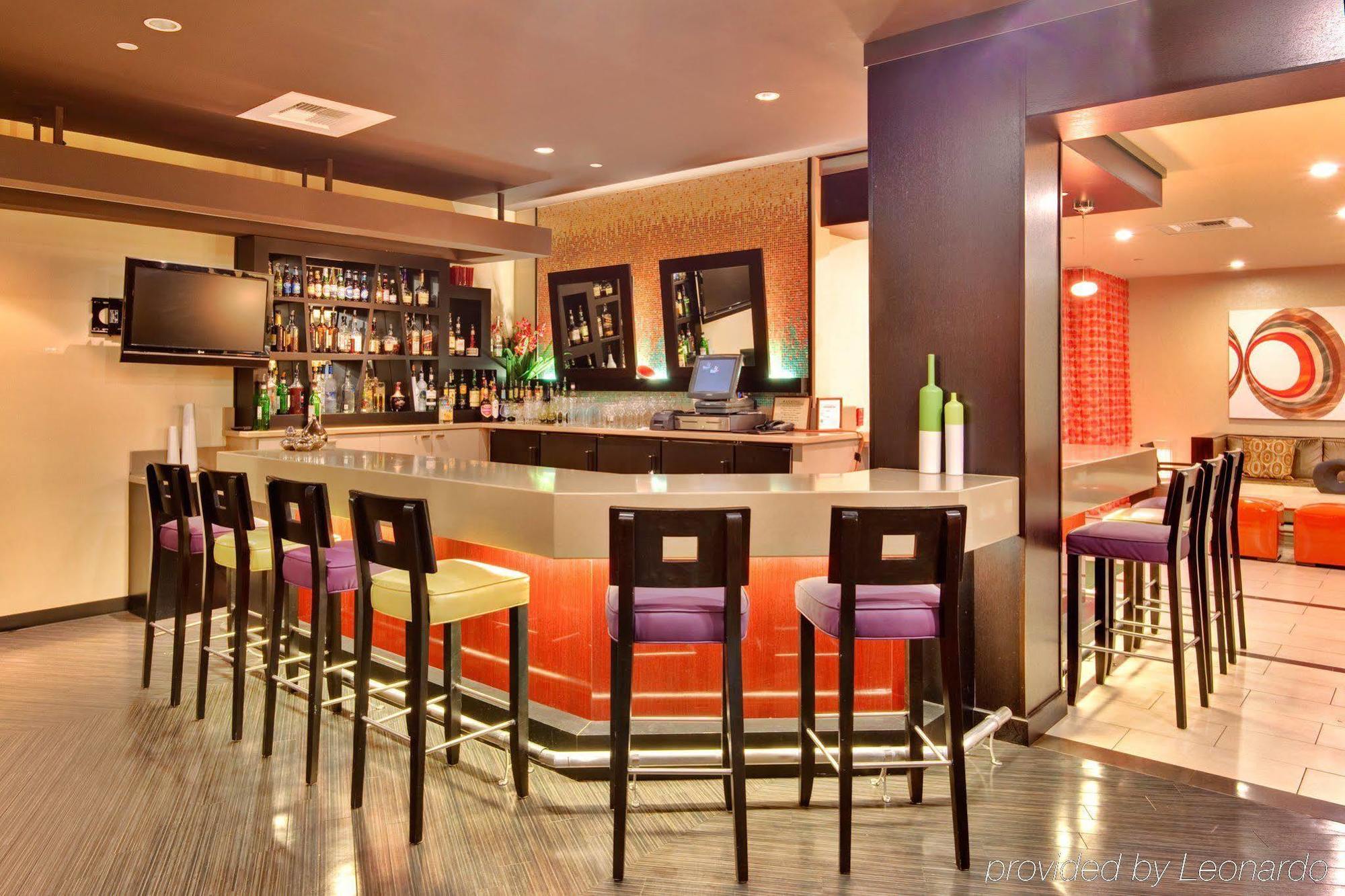 & By Ihg Anaheim