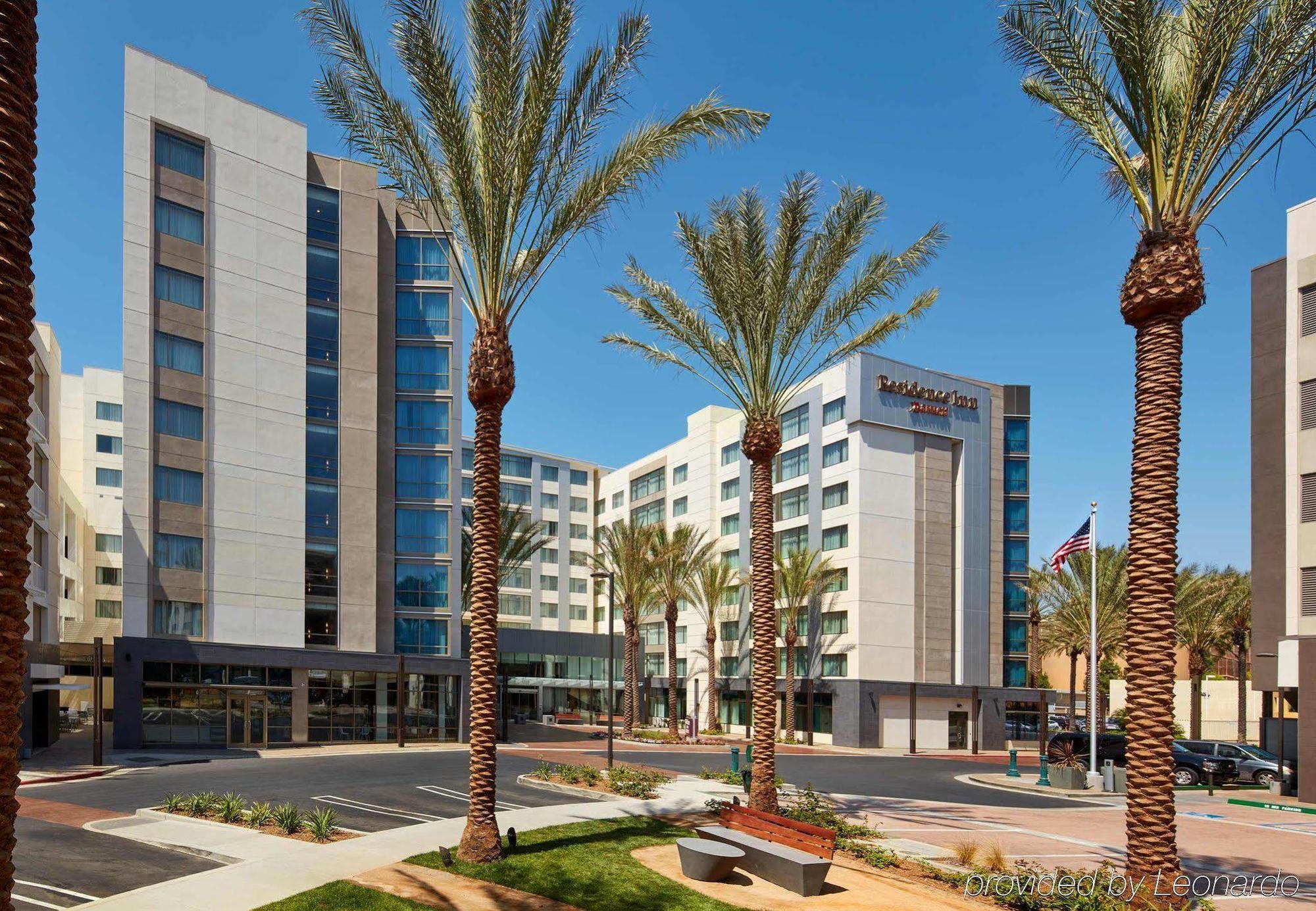 By Marriott At Resort/convention Center Hotel Anaheim