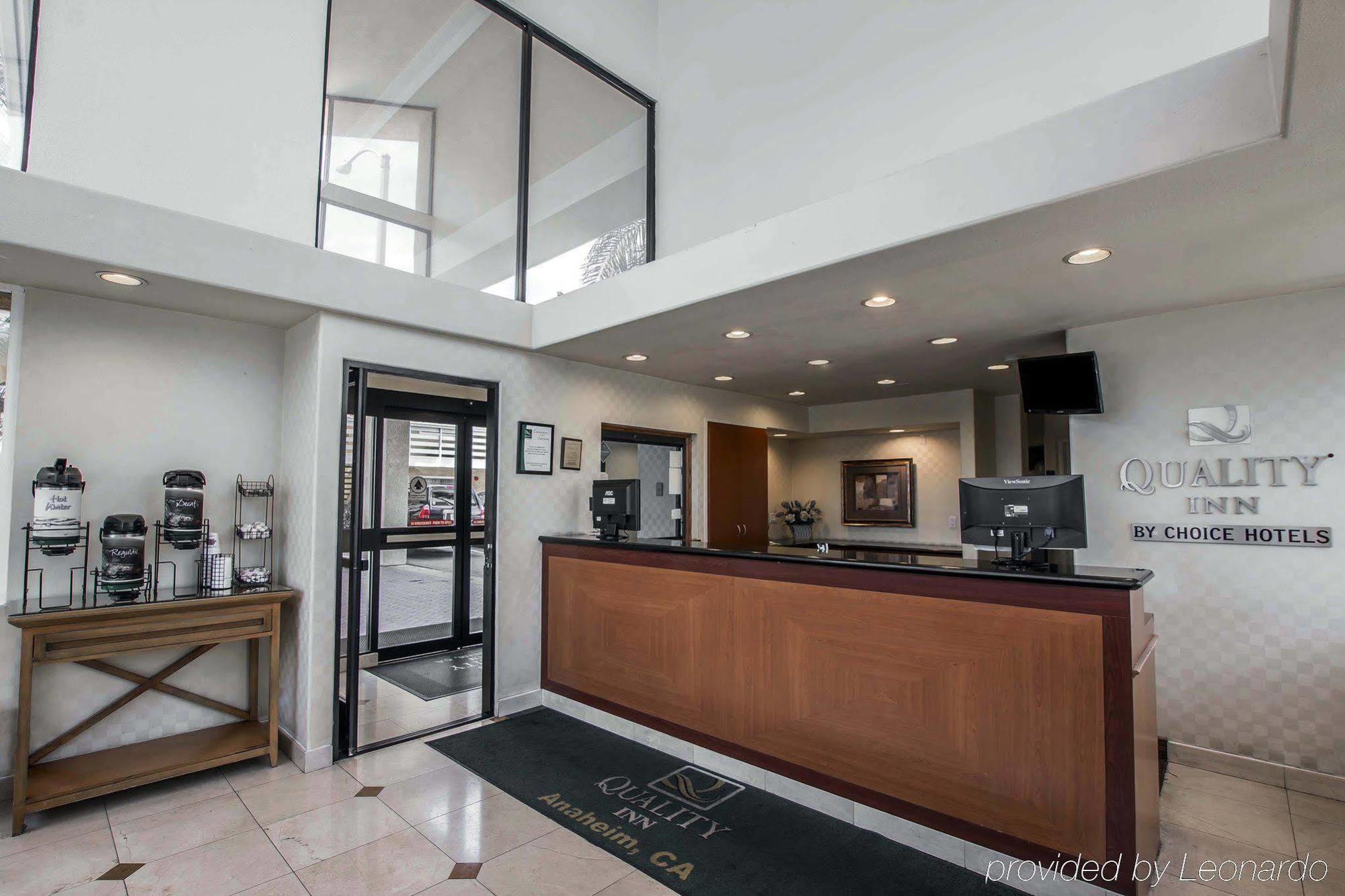6-anaheim, Ca 2* Anaheim