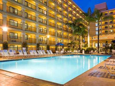Fairfield By Marriott Hotel 3*