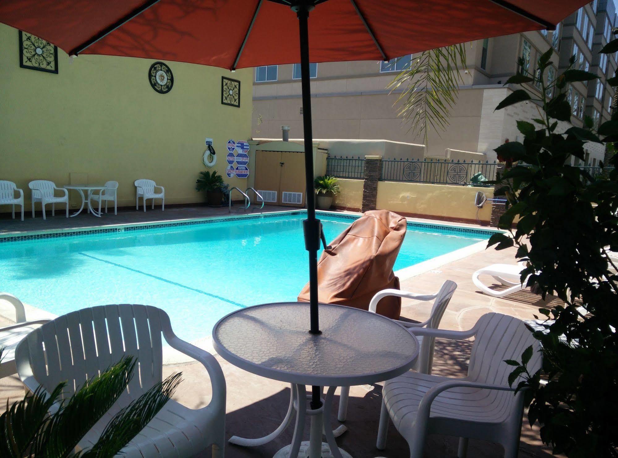 Islander And Near Park And Convention Center Motel Anaheim