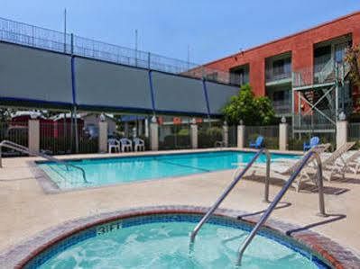 Travelodge & By Wyndham On Disneyland Dr 2* Anaheim