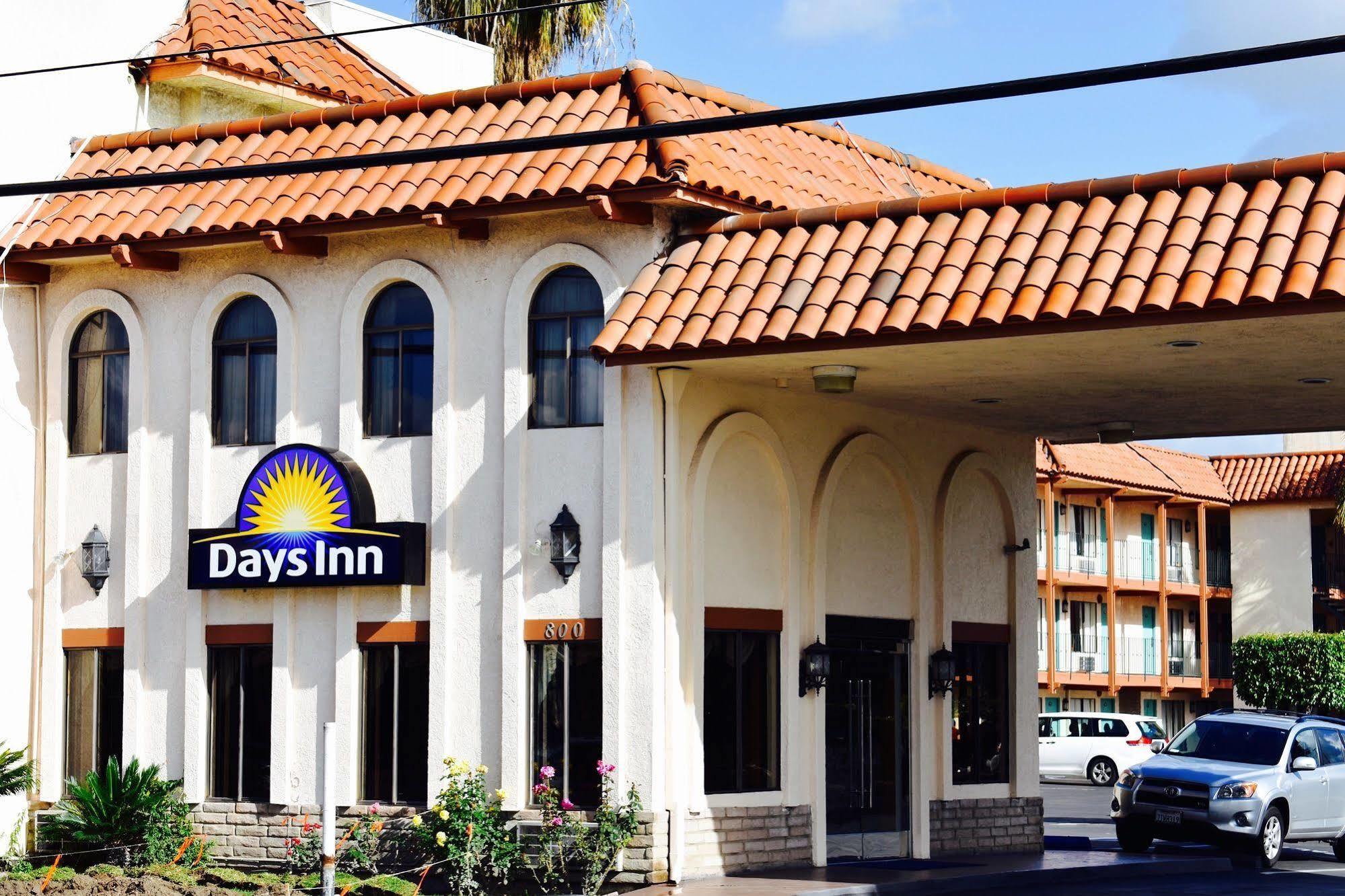 Days By Wyndham Near The Park