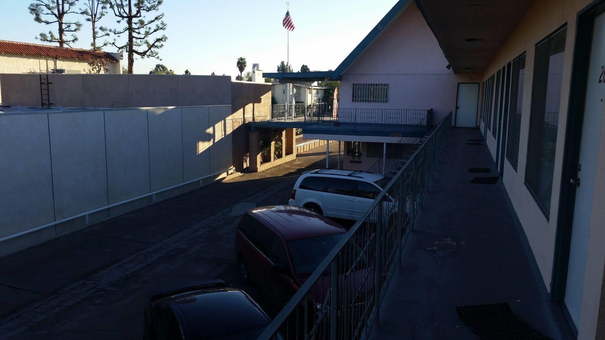 Kona Motel