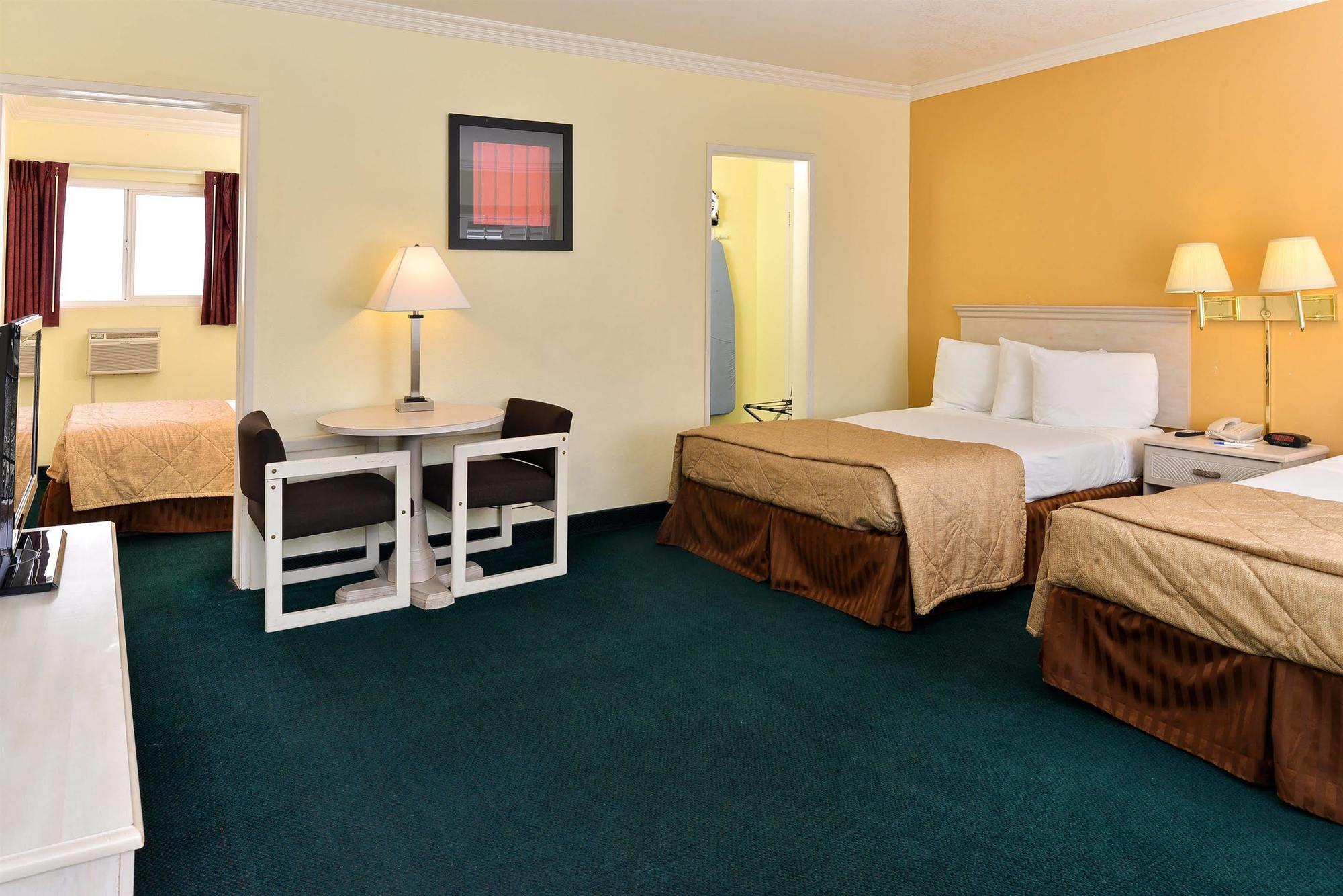 Hotel Americas Value & 2*