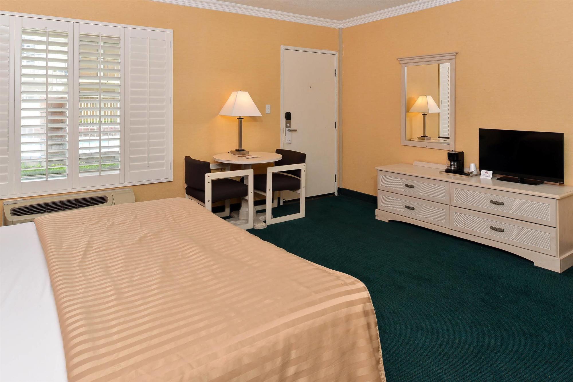 Americas Value & Hotel Anaheim