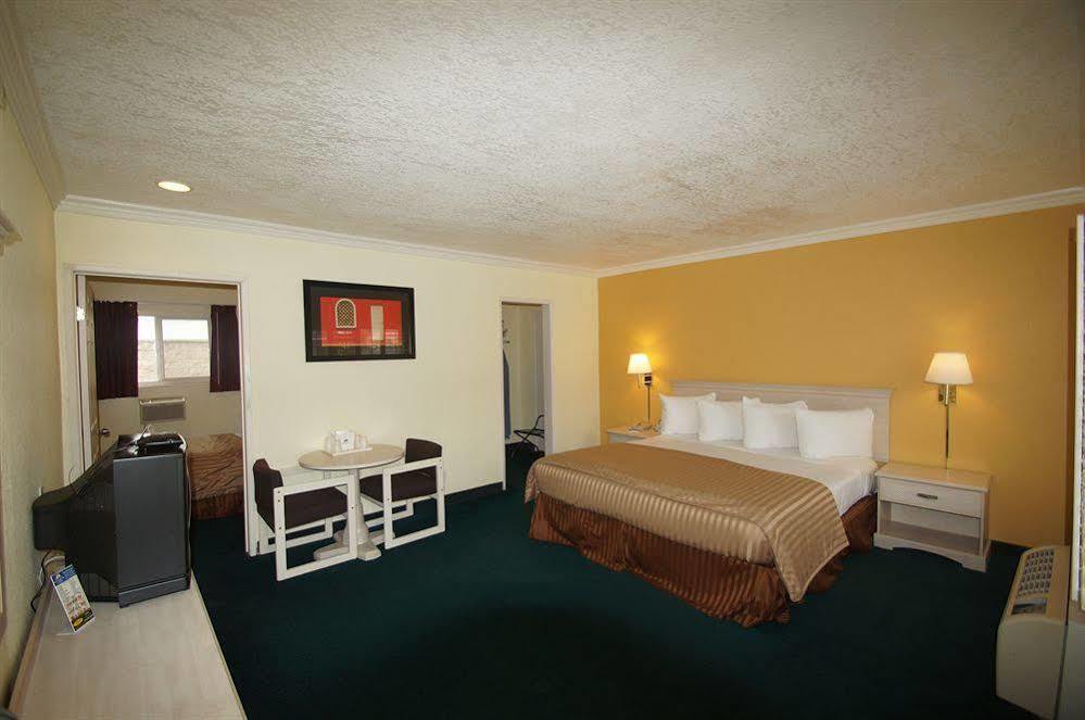 Hotel Americas Value & 2*
