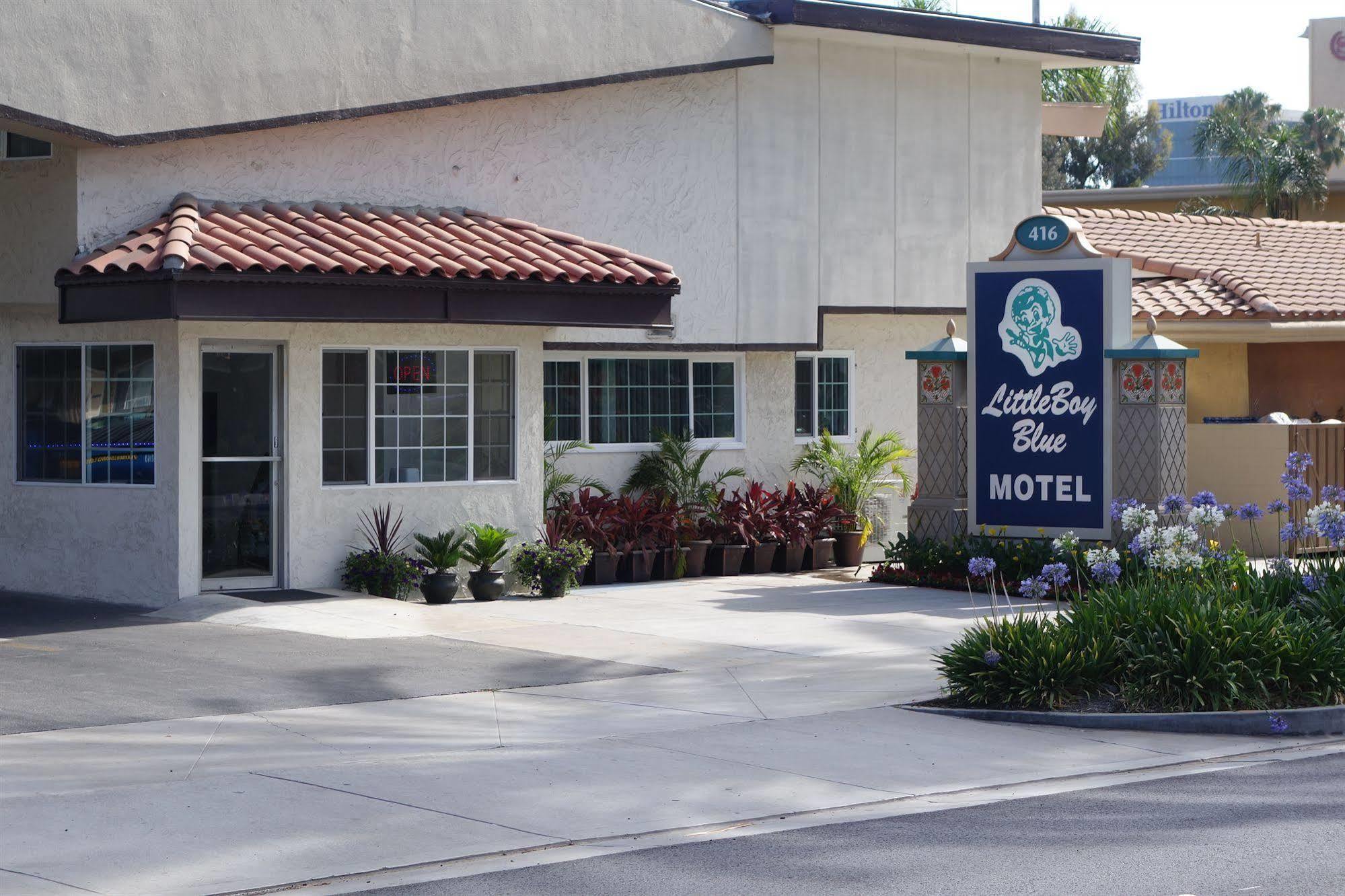Little Boy Blue Motel 2*