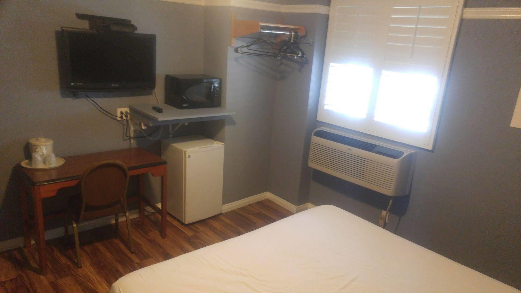 Motel Riviera 2*