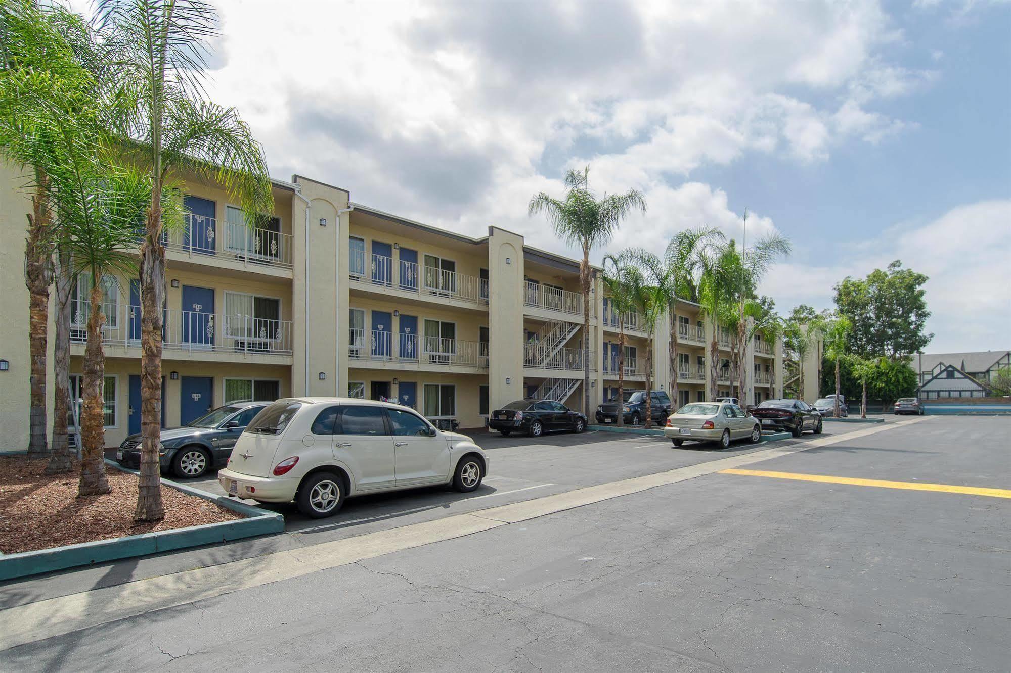 6-anaheim, Ca - Buena Park 2*