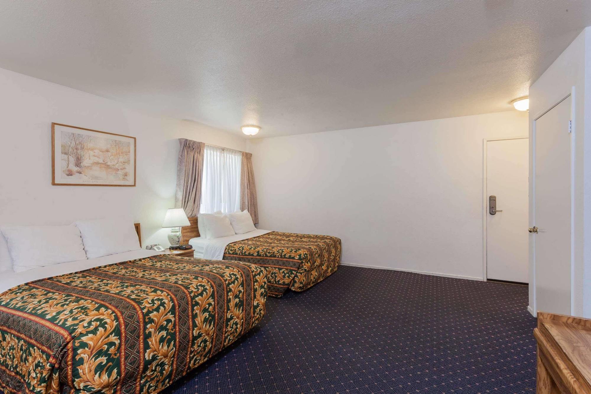 Days By Wyndham West Anaheim