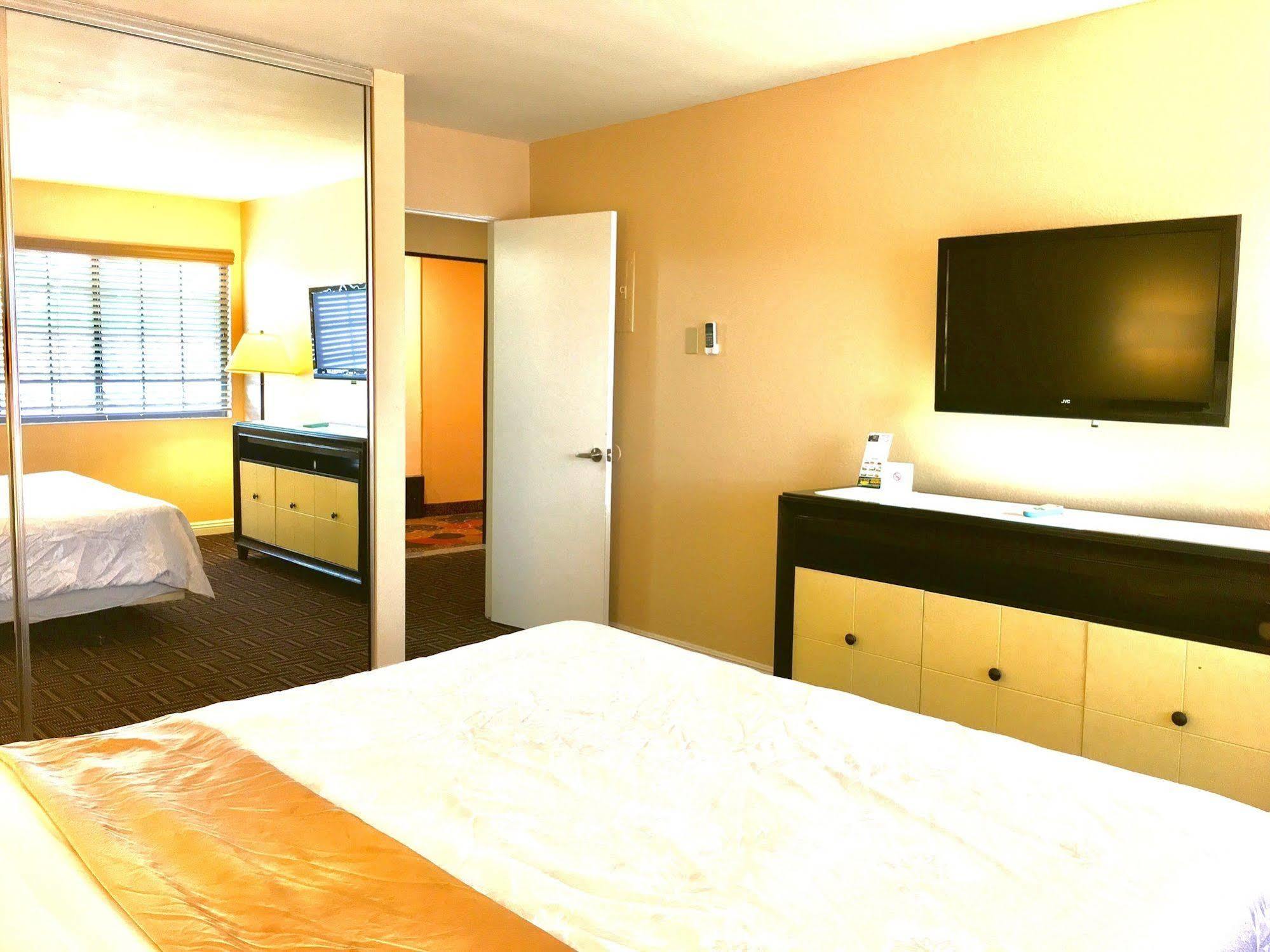Hotel The Lemon Tree 3*