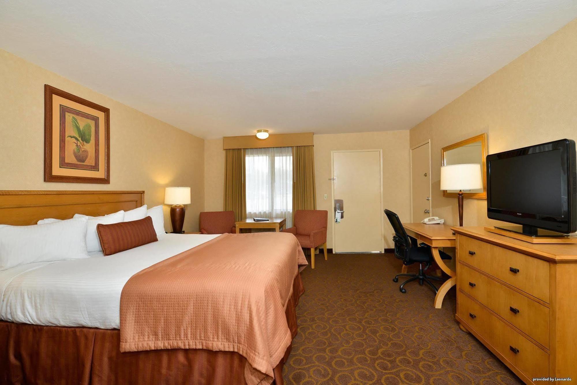 Hotel Western Pavilions