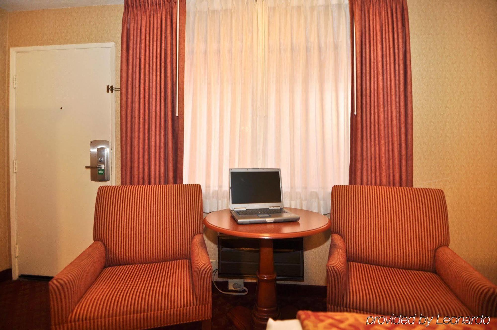 Hotel Western 3*