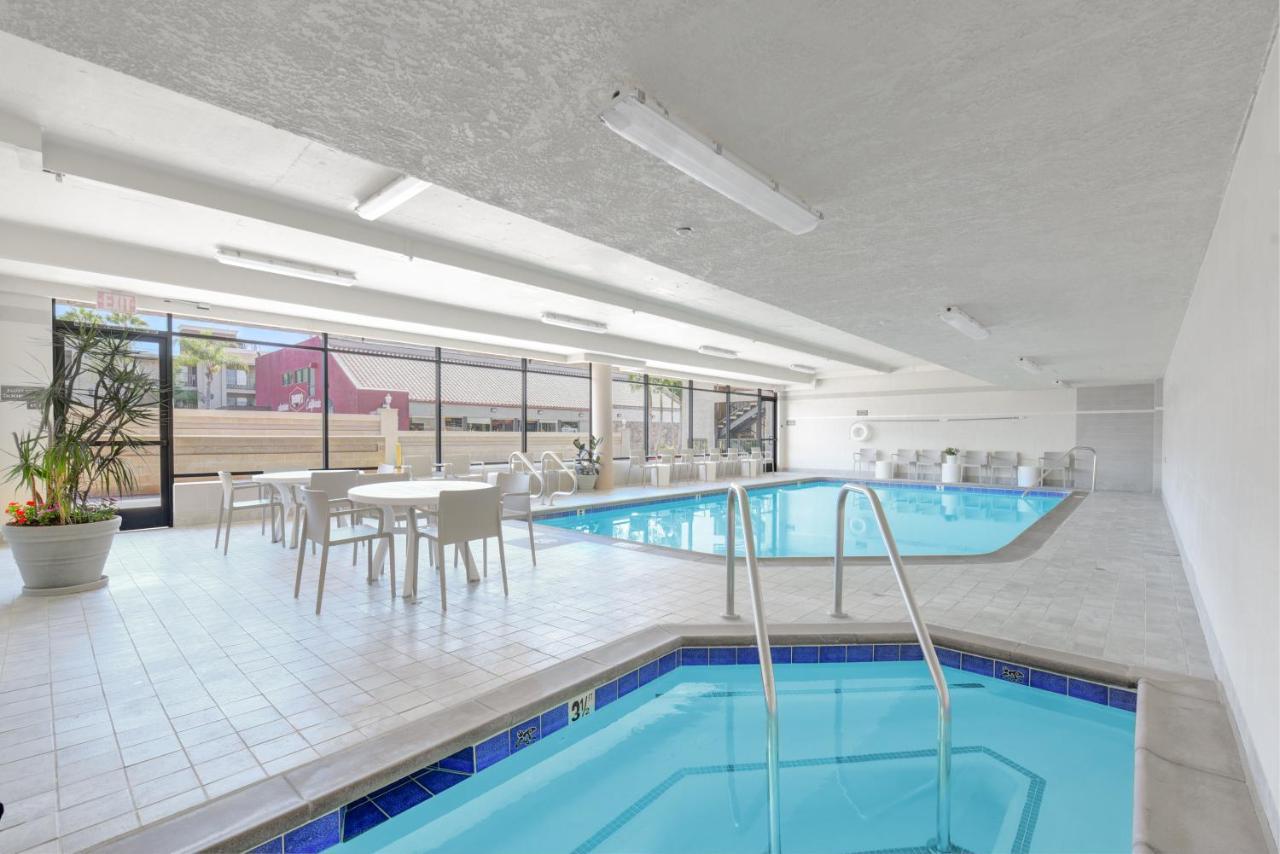 Hotel Desert & Anaheim