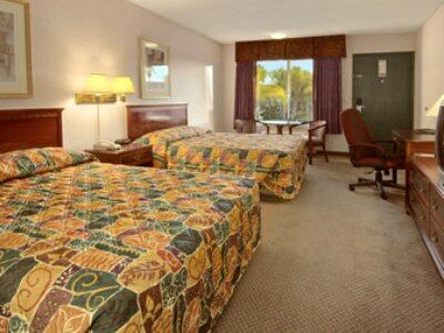 Motel Days & By Wyndham At Disneyland Park Anaheim