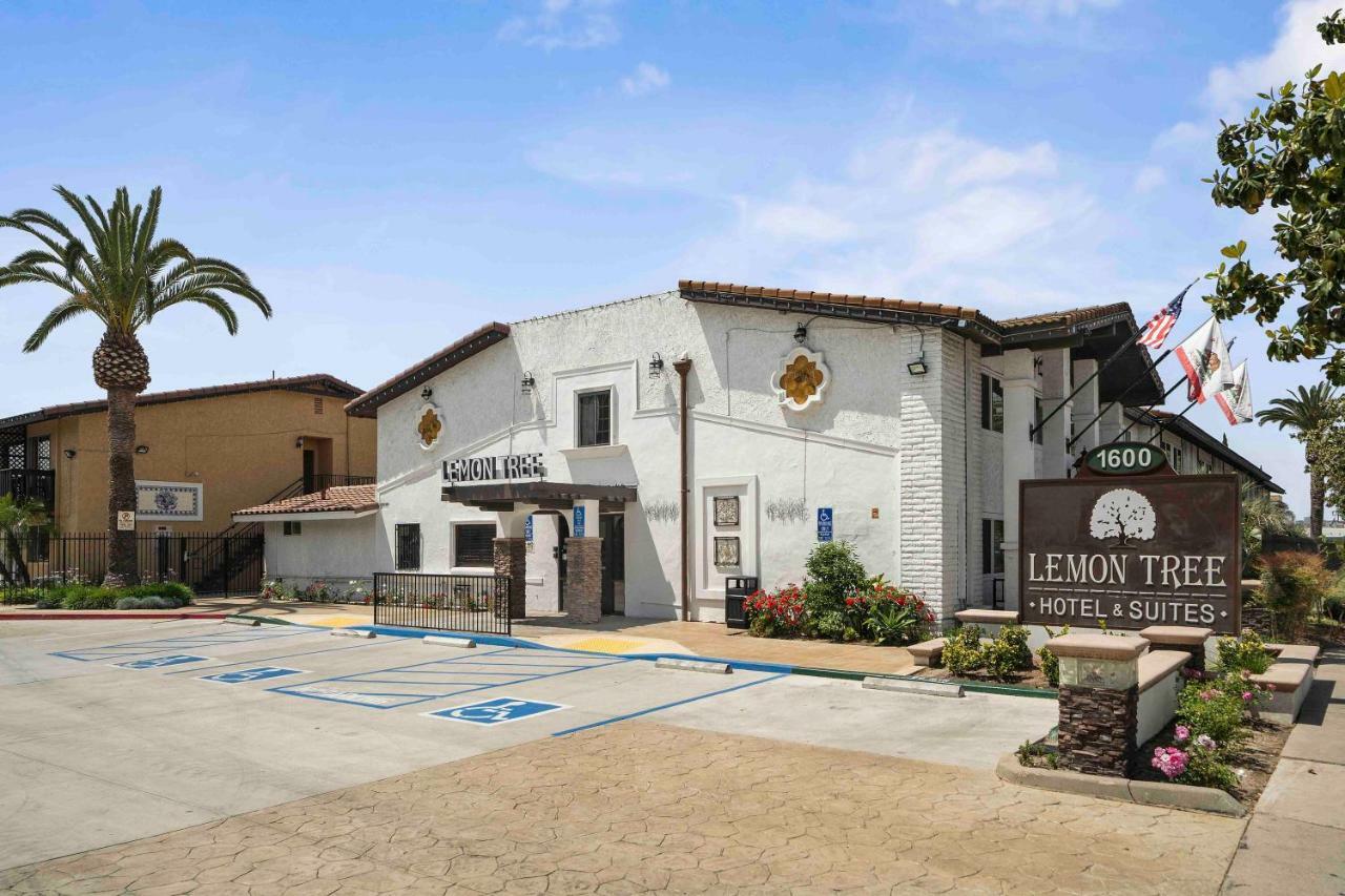 The Lemon Tree Hotel 3*