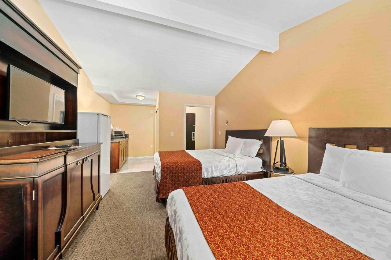 The Lemon Tree Hotel Anaheim