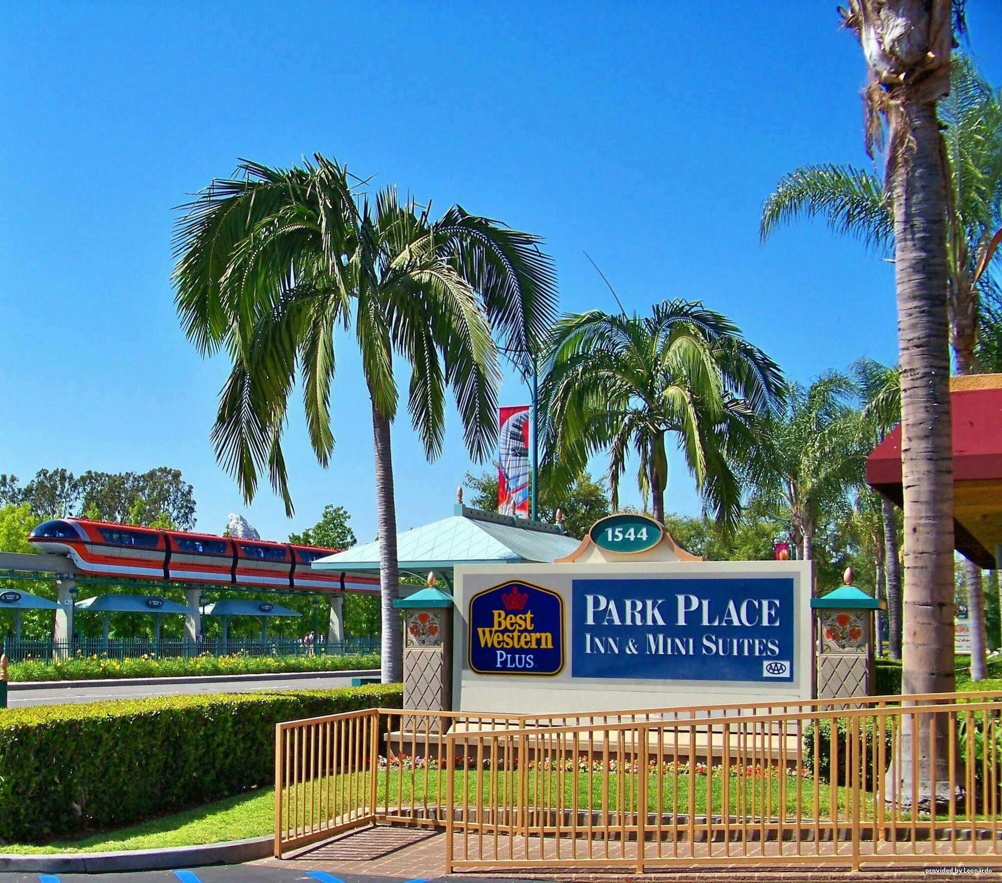 Western Park Place - Mini Hotel 3*