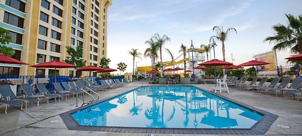 Disneys Paradise Pier Hotel
