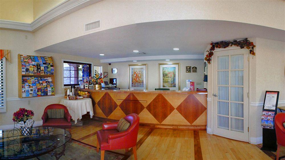Western Raffles & 3* Anaheim