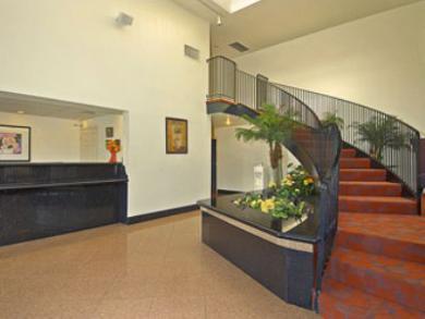 Hotel Travelodge & By Wyndham On Disneyland Dr Anaheim
