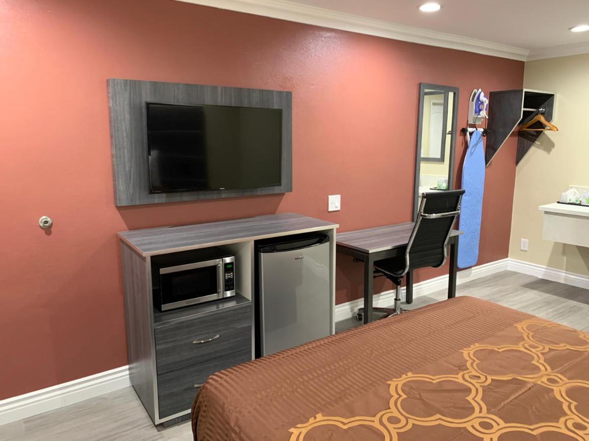Motel Pacific 3*