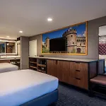 Anaheim Camelot Inn & Suites