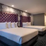 Anaheim Camelot Inn & Suites