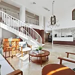 Brookhurst Plaza Inn