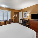 Best Western Plus Stovall\'S Inn