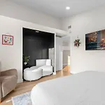 Modern Anaheim Stay- Minutes To Disney& Family Fun