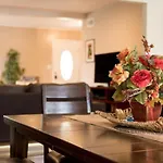 Tiki House And Spa - Walking Distance To Dsineyland