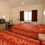 Econo Lodge At The Park
