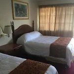 Frontier Motel