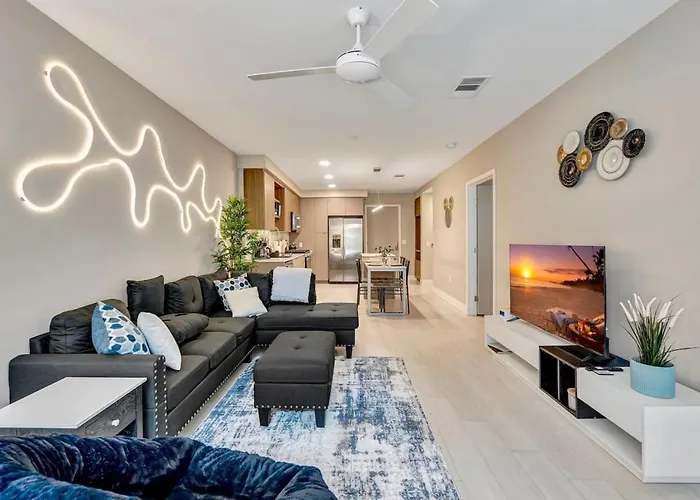Luxury Apartment 5 Minutes To Disneyland
