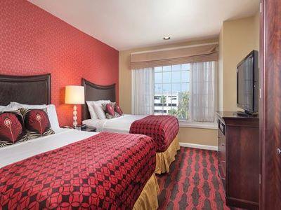 Resort Peacock 3*