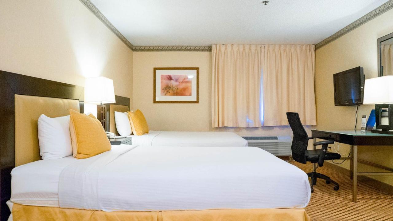 Hotel 6 Hills Ca