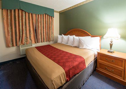 Motel Econo North 2*