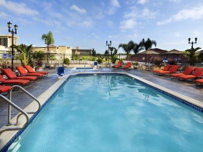Hotel Doubletree By Hilton Resort/convention Center 3*