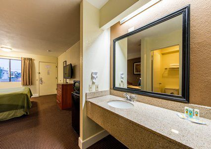 6-anaheim, Ca 2*