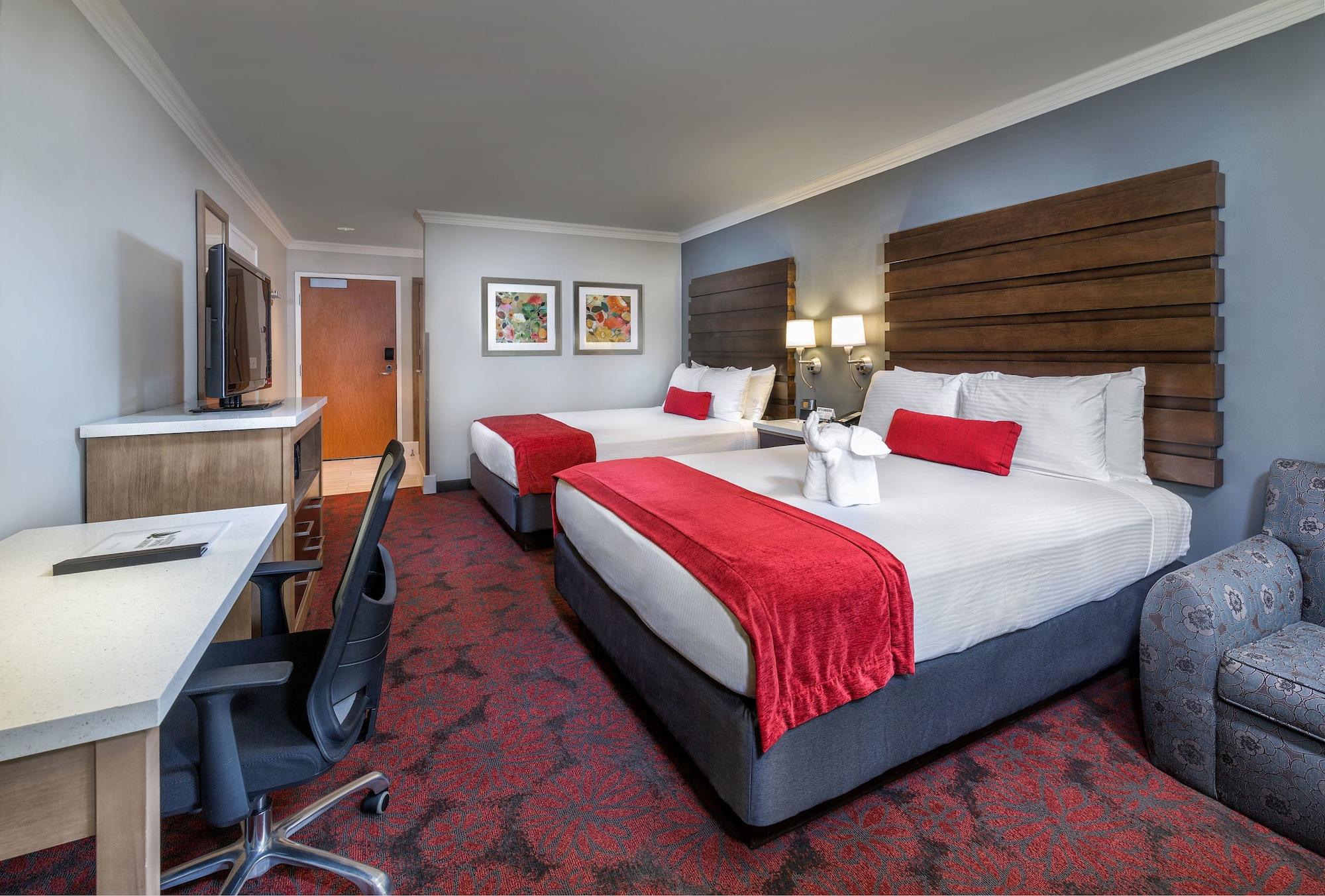 Desert Palms & Hotel Anaheim