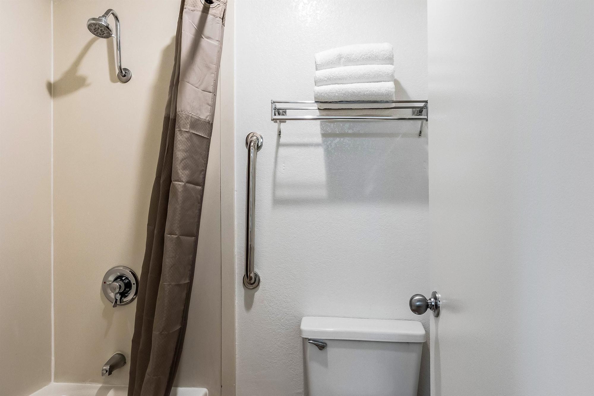 Hotel 6-anaheim, Ca