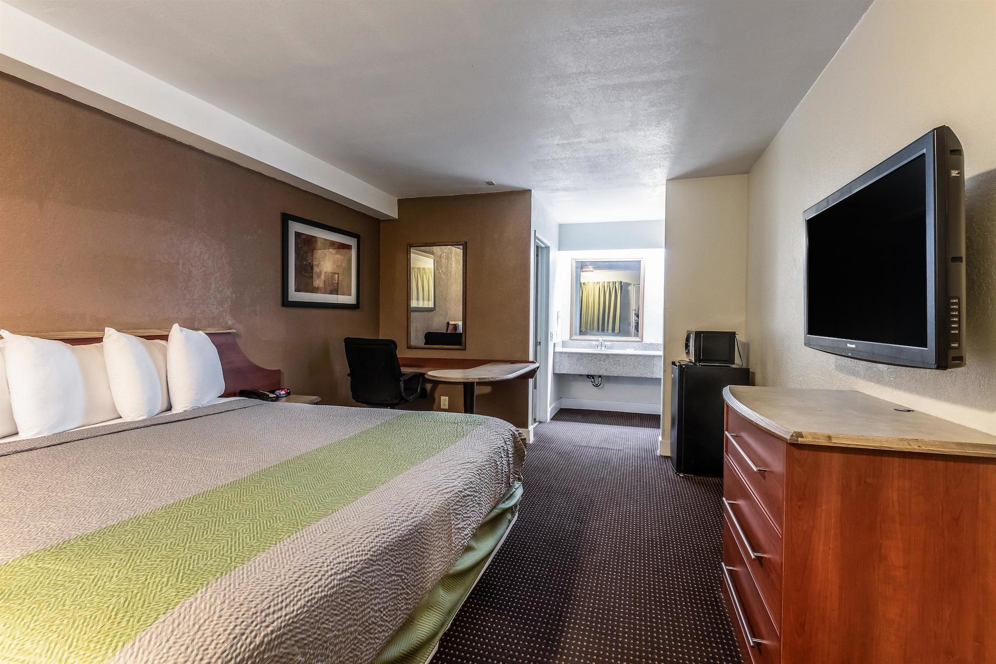 Hotel 6-anaheim, Ca Anaheim