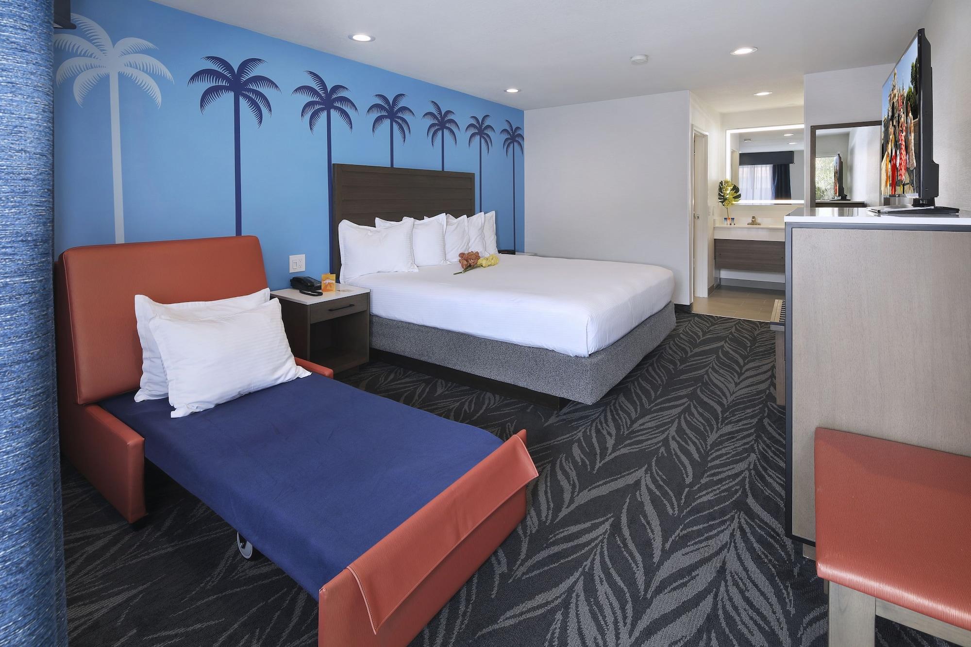 Tropicana & 3* Anaheim
