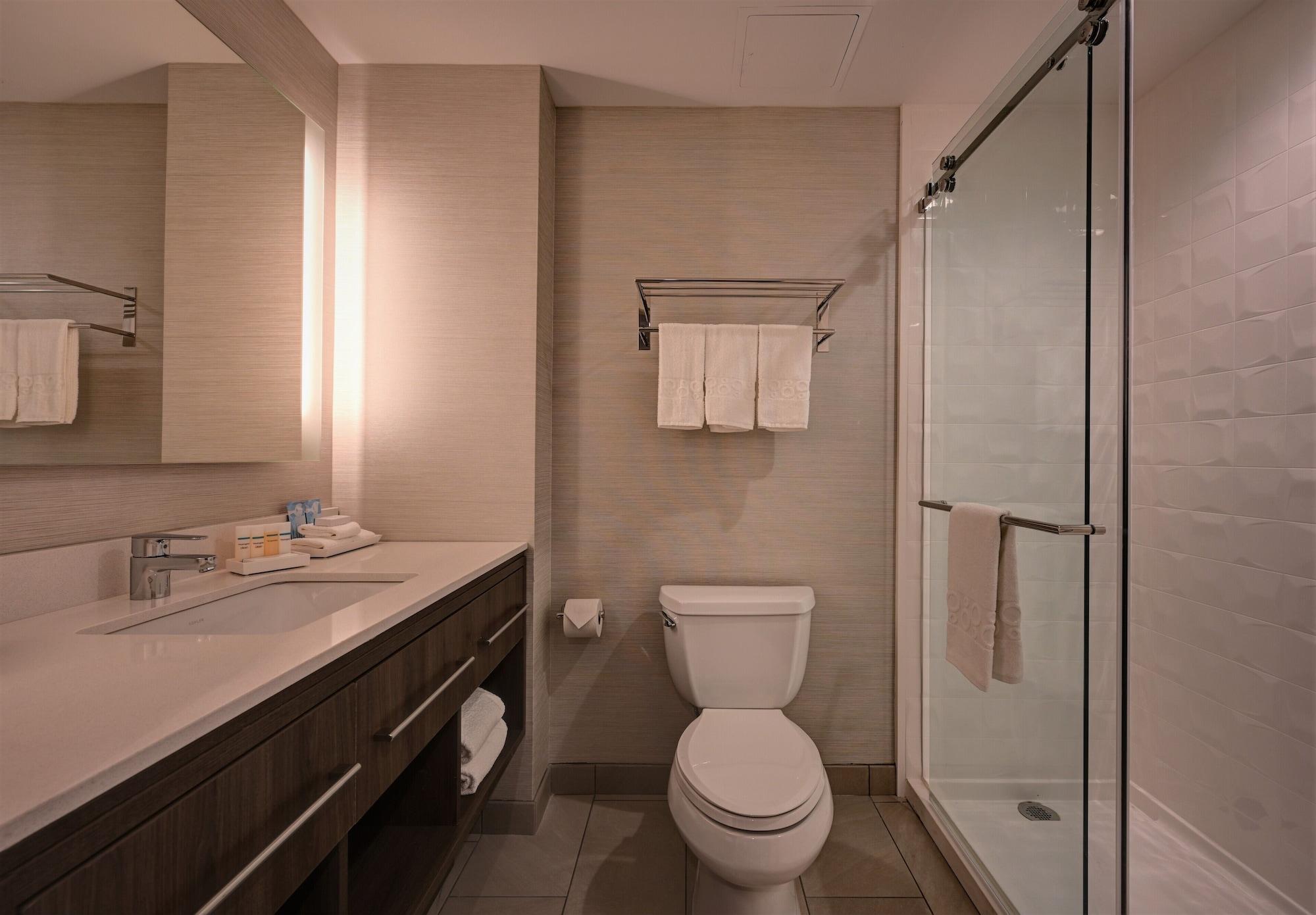 Hotel Home2 By Hilton Anaheim