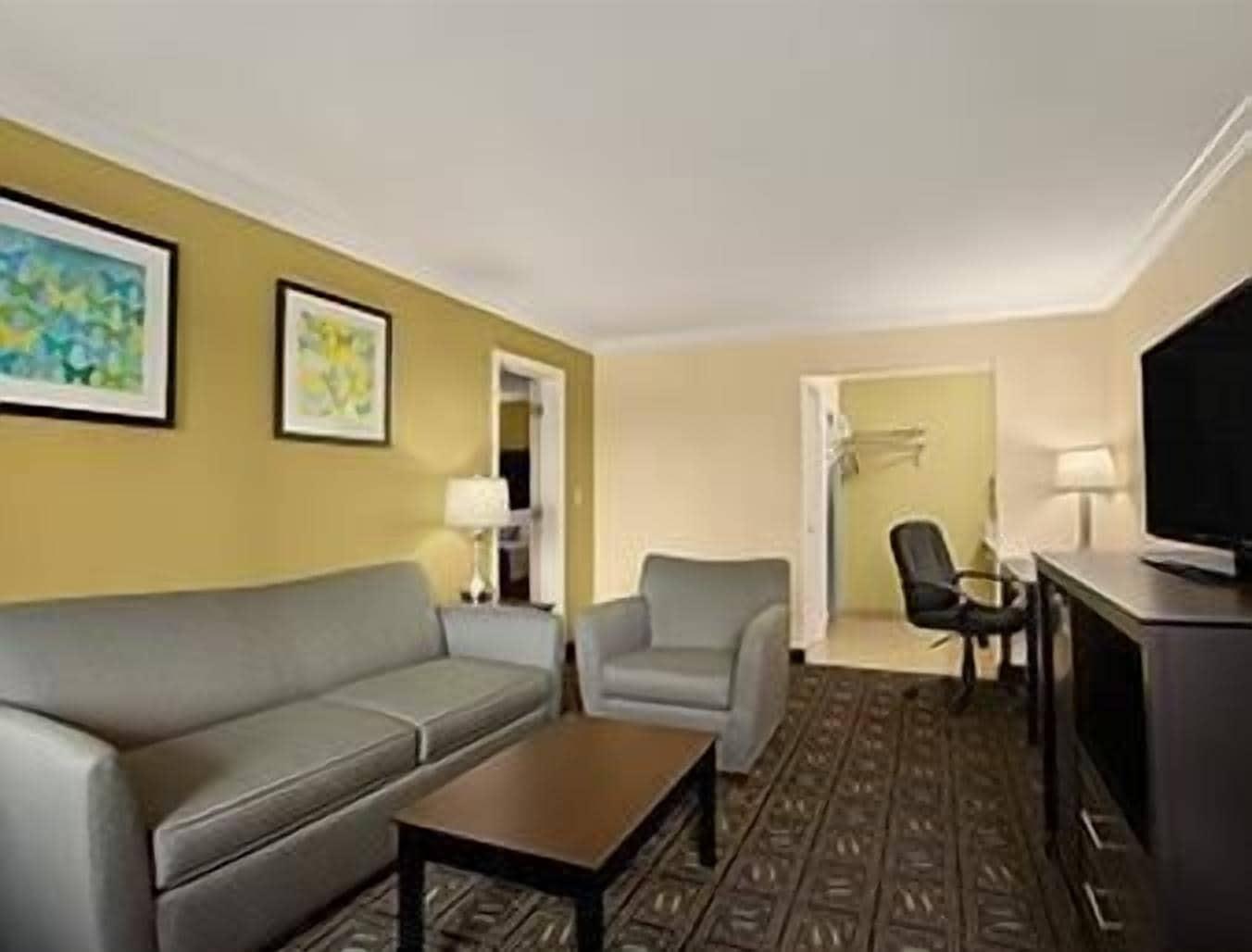 Solara And 3* Anaheim